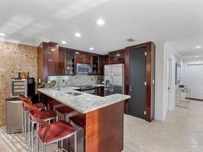 3221 NE 16 Street 100, Pompano Beach FL 33062