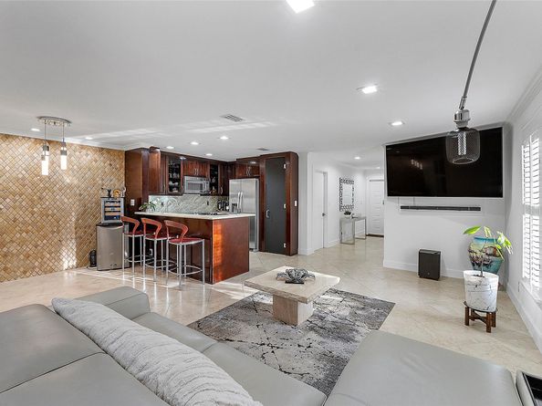 3221 NE 16 Street 100, Pompano Beach FL 33062