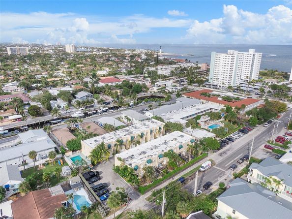 3221 NE 16 Street 100, Pompano Beach FL 33062