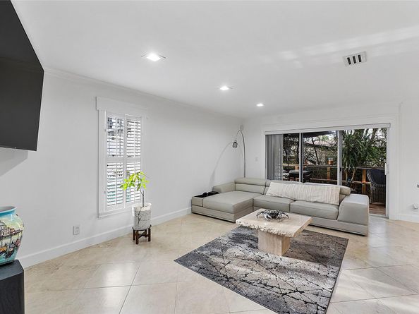 3221 NE 16 Street 100, Pompano Beach FL 33062