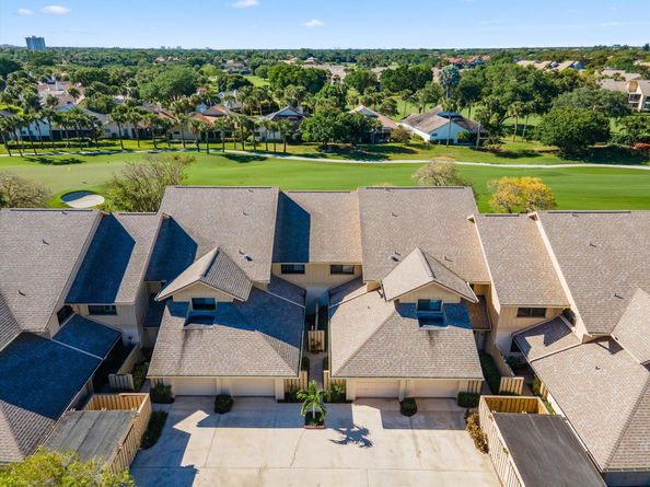 17166 Waterbend Drive 111, Jupiter FL 33477