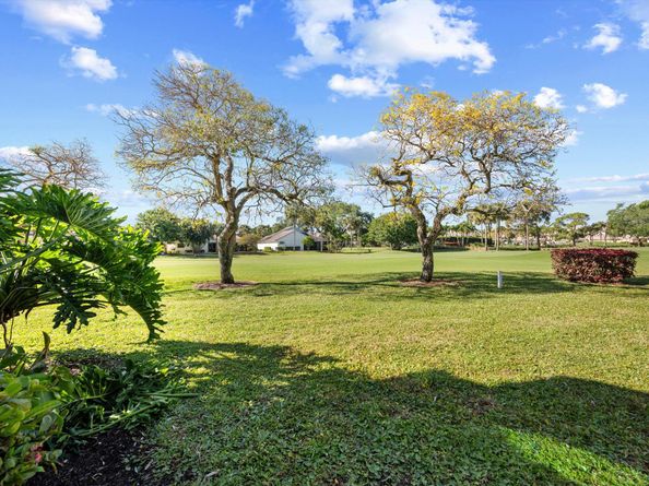 17166 Waterbend Drive 111, Jupiter FL 33477