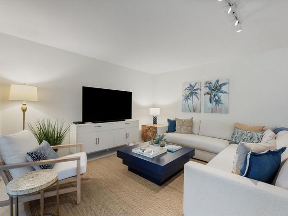 17166 Waterbend Drive 111, Jupiter FL 33477