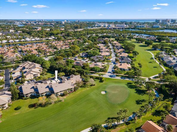 17166 Waterbend Drive 111, Jupiter FL 33477