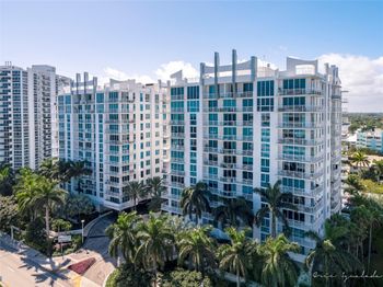 2831 N Ocean Blvd