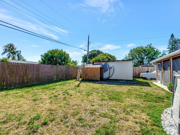 3890 Ocala Road, Lake Worth FL 33462
