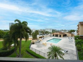 1036 Us Highway 1 315, North Palm Beach FL 33408