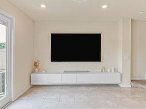 2220 Appleton Circle S, Oakland Park FL 33309