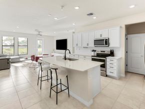 2220 Appleton Circle S, Oakland Park FL 33309