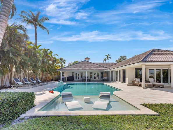 18896 Point Drive, Tequesta FL 33469