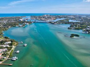 18896 Point Drive, Tequesta FL 33469