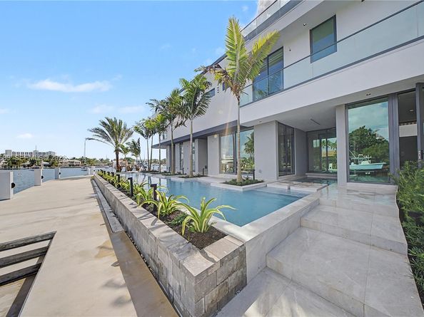 1400 W Lake Drive, Fort Lauderdale FL 33316