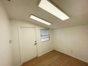 840 NW 33 Street, Oakland Park FL 33309