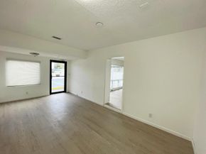 840 NW 33 Street, Oakland Park FL 33309