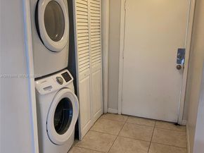 4291 NW 9th Avenue 202, Deerfield Beach FL 33064