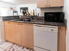 2482 Centergate Drive 104, Miramar FL 33025