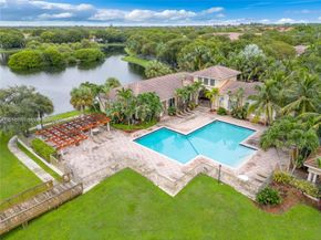 2482 Centergate Drive 104, Miramar FL 33025
