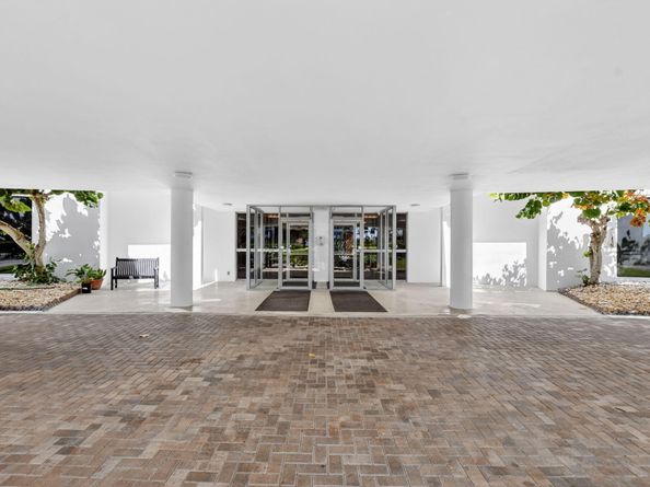 2851 S Ocean Boulevard T2, Boca Raton FL 33432