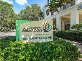 275 Murcia Drive 104, Jupiter FL 33458