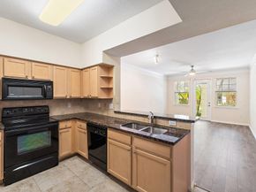 275 Murcia Drive 104, Jupiter FL 33458