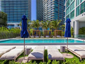 3131 NE 7th Avenue UPH5303, Miami FL 33137