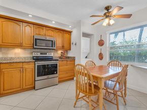 7340 Lake Circle Dr 301, Margate FL 33063