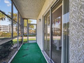 113 Windsor F, West Palm Beach FL 33417