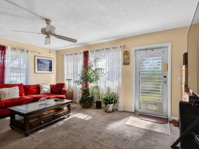 113 Windsor F, West Palm Beach FL 33417
