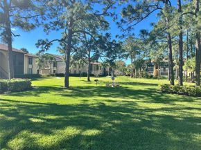 822 Sky Pine Way E2, Greenacres FL 33415