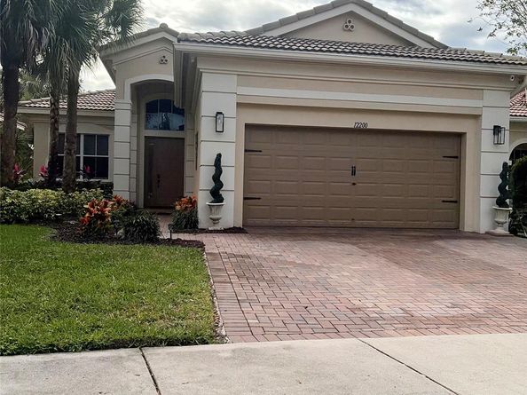 12200 NW 77th Mnr, Parkland FL 33076