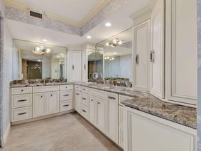 5380 N Ocean Drive 22i, Singer Island FL 33404