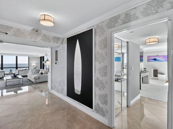 5380 N Ocean Drive 22i, Singer Island FL 33404