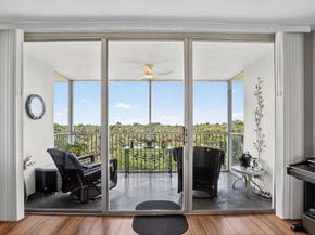 3960 Oaks Clubhouse Drive 504, Pompano Beach FL 33069