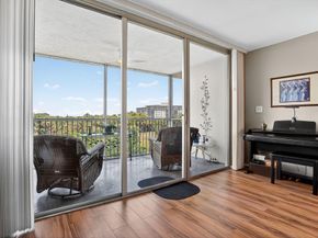 3960 Oaks Clubhouse Drive 504, Pompano Beach FL 33069