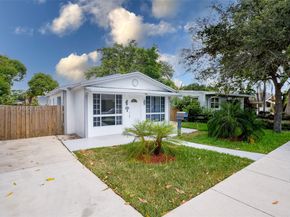 132 SW 2nd Avenue, Hallandale Beach FL 33009
