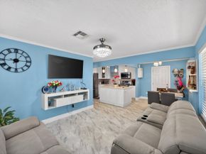 1020 Avon Road, West Palm Beach FL 33401