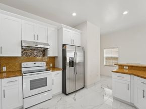 819 SW 7th Avenue, Fort Lauderdale FL 33315