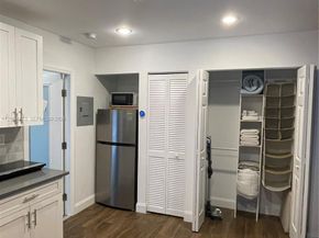 1313 NE 3rd Street, Fort Lauderdale FL 33301