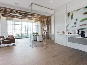 17111 Biscayne Boulevard 710, North Miami Beach FL 33160