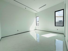 8966 SW 40th Terrace, Miami FL 33165