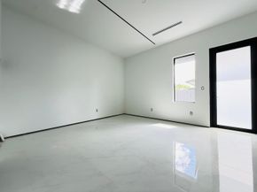 8966 SW 40th Terrace, Miami FL 33165