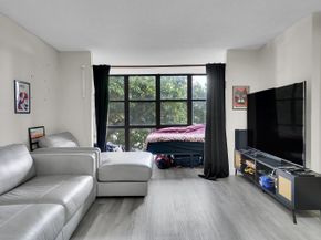 1000 Parkview Drive Unit 306, Hallandale Beach FL 33009