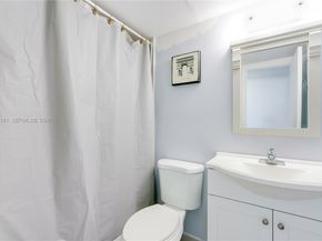 9423 SW 76th Street W21, Miami FL 33173