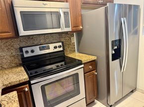9435 SW 140th Court 9435, Miami FL 33186