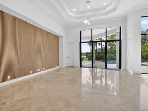 17921 Villa Club Way, Boca Raton FL 33496