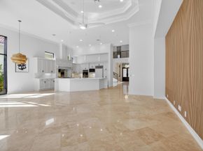 17921 Villa Club Way, Boca Raton FL 33496