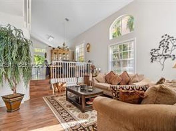 15857 NW 4th Court, Pembroke Pines FL 33028