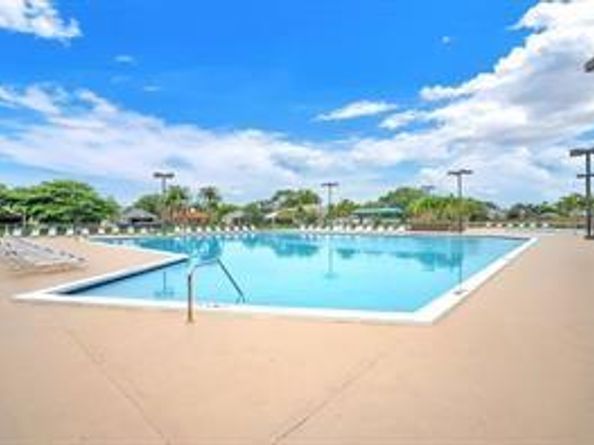 3870 NW 21st Ct, Coconut Creek FL 33066