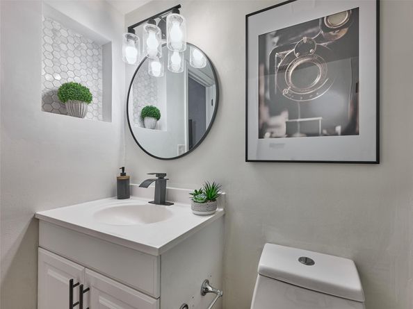 3870 NW 21st Ct, Coconut Creek FL 33066