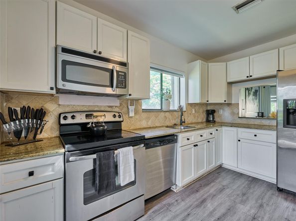 3870 NW 21st Ct, Coconut Creek FL 33066